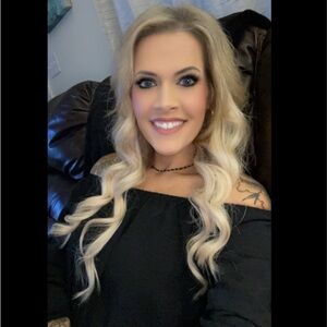 Meet your Posher, Leann